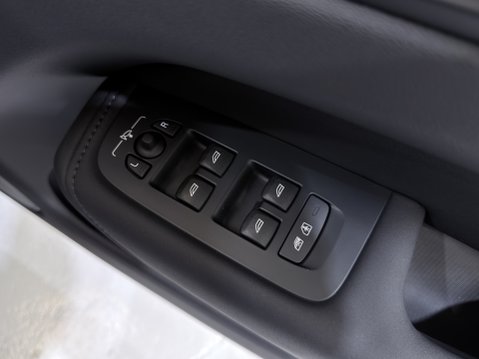 Volvo XC60 B5 ULTRA BLACK EDITION AWD 51