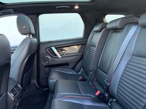 Land Rover Discovery Sport 2.0 Discovery Sport R-Dynamic HSE D Auto 4WD 5dr 78
