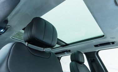 Land Rover Range Rover Sport P550e AUTOBIOGRAPHY 16