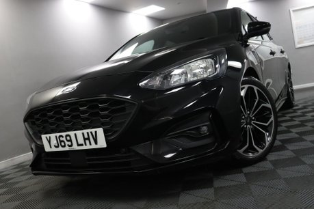 Ford Focus ST-LINE X 31