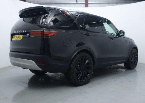 Land Rover Discovery 3.0 Discovery HSE D MHEV Auto 4WD 12