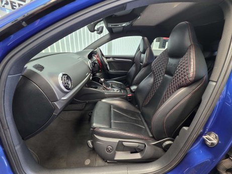 Audi RS3 2.5 TFSI Sportback 5dr Petrol S Tronic quattro Euro 6 (s/s) (Nav) (367 ps) 5
