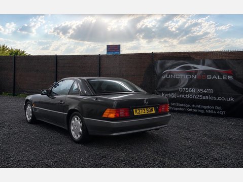 Mercedes-Benz 300 3.0 SL Convertible 2dr Petrol Automatic (231 bhp) 2