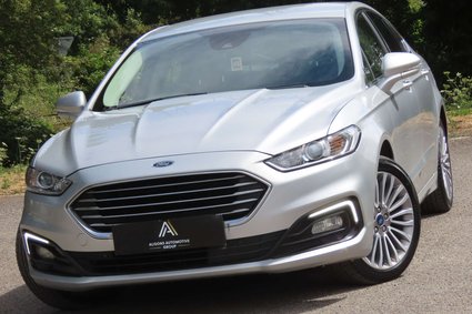 Ford Mondeo 2.0 EcoBlue Titanium Edition Hatchback 5dr Diesel Manual Euro 6 (s/s) (150 