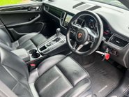 Porsche Macan 3.0 Macan S Semi-Auto 4WD 5dr 17