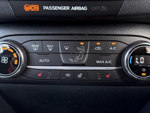 Ford Fiesta 1.0 EcoBoost 95 ST-Line X Edition 5dr 27