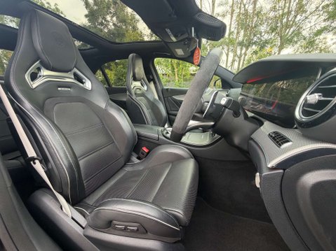 Mercedes-Benz E Class BRABUS 700 4.0 AMG E 63 S 4Matic+ Auto 4WD 4dr 31