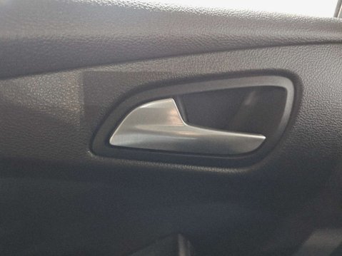 Ford Focus 1.0 Focus Zetec 5dr 37