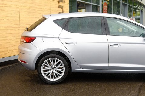 SEAT Leon TSI SE DYNAMIC 7
