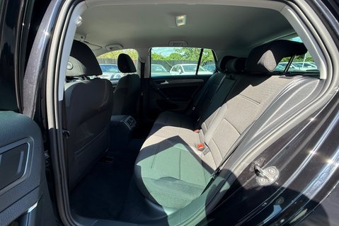 Volkswagen Golf MATCH TSI EVO - TWO OWNERS - APPLE CARPLAY - ADAPTIVE CRUISE  24
