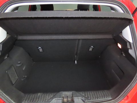 Ford Fiesta ZETEC 9