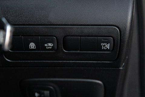 Citroen C3 Aircross PURETECH SHINE S/S EAT6 16