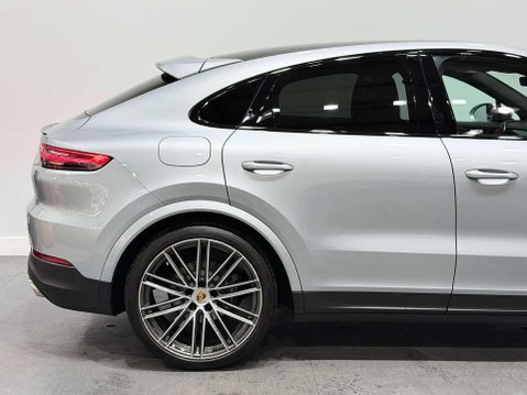 Porsche Cayenne 3.0T V6 Coupe 5dr Petrol TiptronicS 4WD Euro 6 (s/s) (340 ps) 20