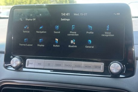 Hyundai KONA 39kWh Premium SUV 5dr Electric Auto (10.5kW Charger) (136 ps) 46