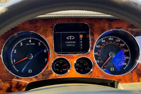 Bentley Continental GT - CYPRESS GREEN - 15 SERVICES RECORDED  43
