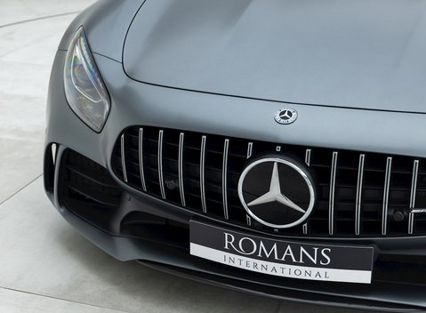 Mercedes-Benz AMG GT R GT R Premium 19
