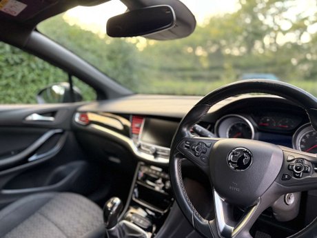Vauxhall Astra 1.4 Astra SRi Nav T 5dr 18