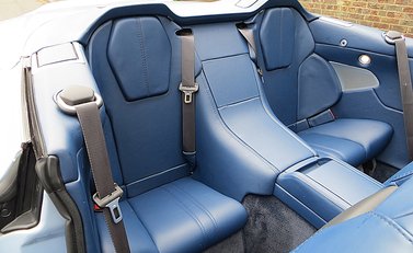 Aston Martin DBS Volante 10