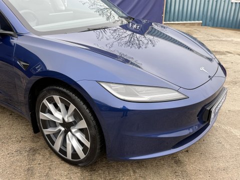 Tesla Model 3 Saloon 4dr Electric Auto RWD (208 ps) 13