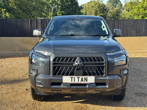 Mitsubishi L200 2.4 Bi-Turbo Titan Auto 4WD Euro 6 (s/s) 4dr 7