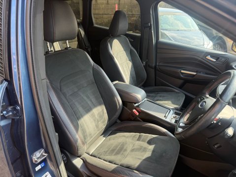 Ford Kuga 1.5T EcoBoost ST-Line SUV 5dr Petrol Auto AWD Euro 6 21