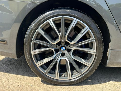 BMW 7 Series 3.0 740d M Sport Auto xDrive Euro 6 (s/s) 4dr 17