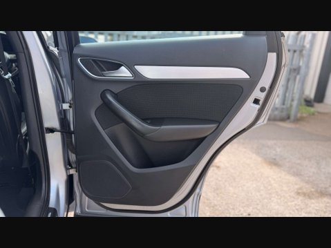 Audi Q3 2.0 Q3 S Line Nav TDI 5dr 38