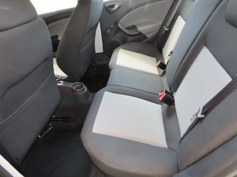 SEAT Ibiza SE 7