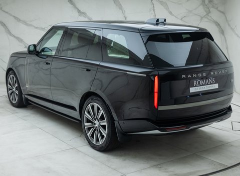 Land Rover Range Rover P400 AUTOBIOGRAPHY LWB 7 Seater 12