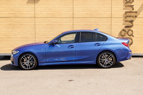 BMW 3 Series 320I M SPORT 15