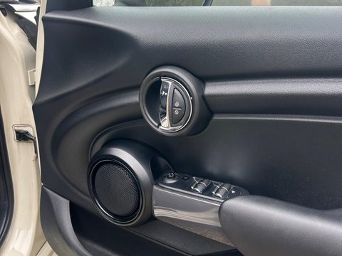 Mini Hatch 1.5 Cooper Euro 6 (s/s) 5dr 34