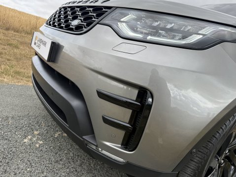 Land Rover Discovery TD6 FIRST EDITION 14