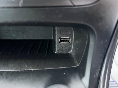 Ford Focus 1.0T EcoBoost Titanium Euro 6 (s/s) 5dr 35