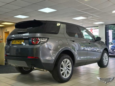 Land Rover Discovery Sport 2.0 TD4 SE Tech Auto 4WD Euro 6 (s/s) 5dr 42