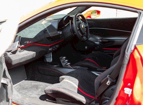 Ferrari 488 Pista 14
