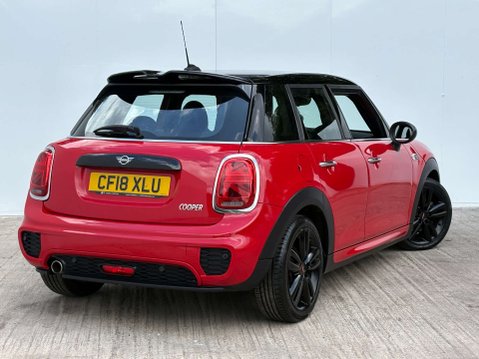 Mini Hatch 1.5 Cooper Auto 5dr 22