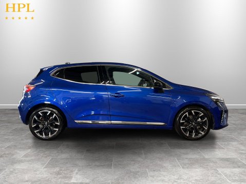 Renault Clio 1.6 E-TECH techno Hatchback 5dr Petrol Hybrid Auto Euro 6 (s/s) (145 ps) 8