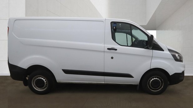 Ford Transit Custom SWB L1H1 Low Roof Leader 280 EURO 6 NO VAT 3