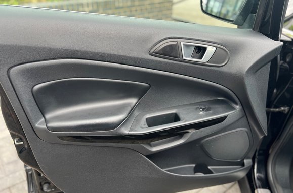 Ford Ecosport TITANIUM 27