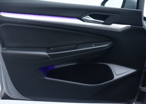 Volkswagen Golf 1.0 eTSI MHEV Life Hatchback 5dr Petrol Hybrid DSG Euro 6 (s/s) (110 ps) 49