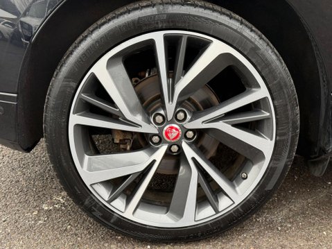 Jaguar I-Pace 400 90kWh SE Auto 4WD 5dr 38