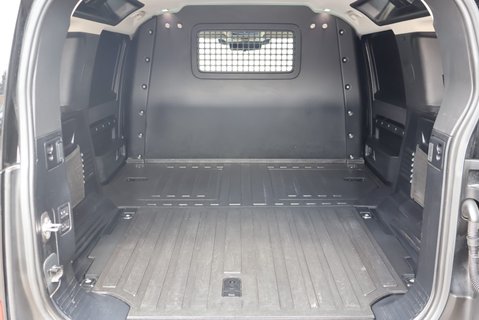Land Rover Defender 110 2023 HARD TOP  D250 HSE MHEV STYLED BY SEEKER 3 SEATER Huge spec  19