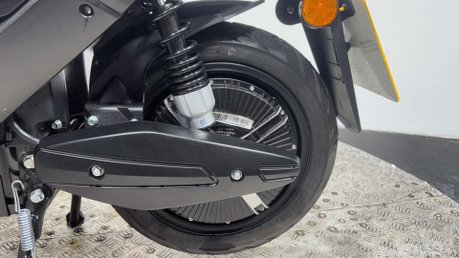 Lexmoto E-Lex 1500W 2022 20 MILES ELECTRIC 50CC SCOOTER RIDE AT 16 EBIKE ESCOOT 8