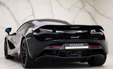 McLaren 720S Performance 3