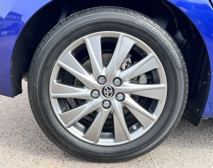 Toyota Yaris 1.5 Yaris Icon HEV CVT 5dr 12