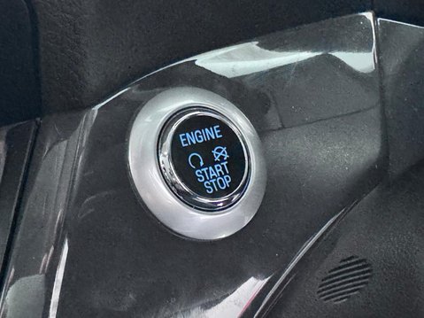 Ford Kuga 2.0 TDCi Titanium 2WD Euro 5 5dr 20