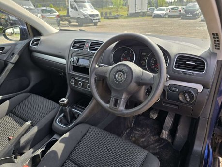 Volkswagen Golf 1.6 FSI S Hatchback 5dr Petrol Manual Euro 5 (102 ps) 19
