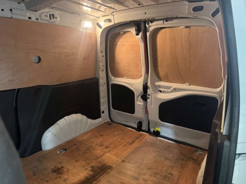Vauxhall Combo 1.5 Combo 2300 Professional Turbo D S/S 28