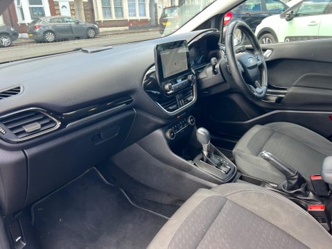 Ford Fiesta 1.0T EcoBoost Titanium Auto Euro 6 (s/s) 5dr 25