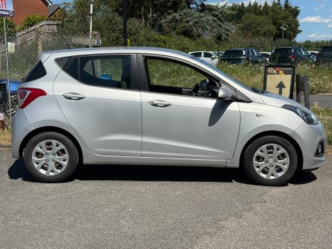 Hyundai i10 SE AUTOMATIC 2